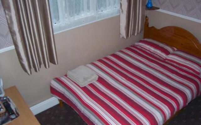 The Chelston Bed  Breakfast