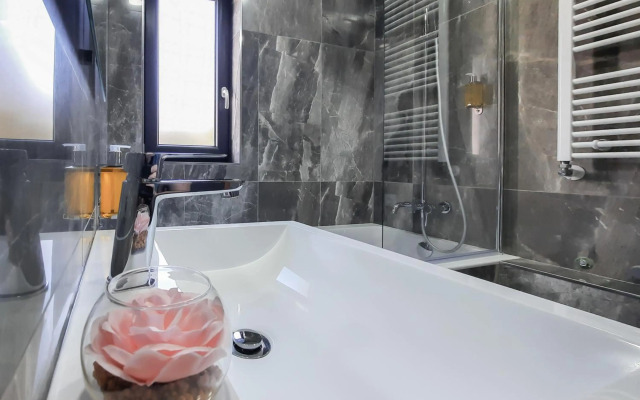 Royal Maison Apartments