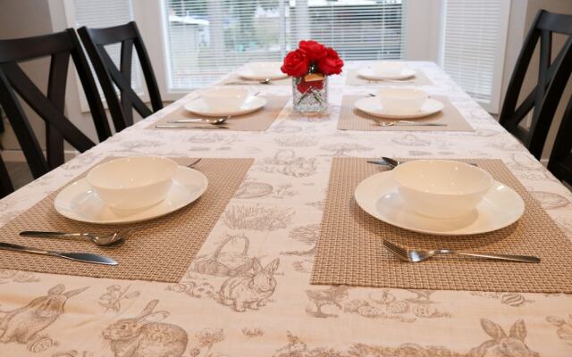 North Seattle Guesthouse