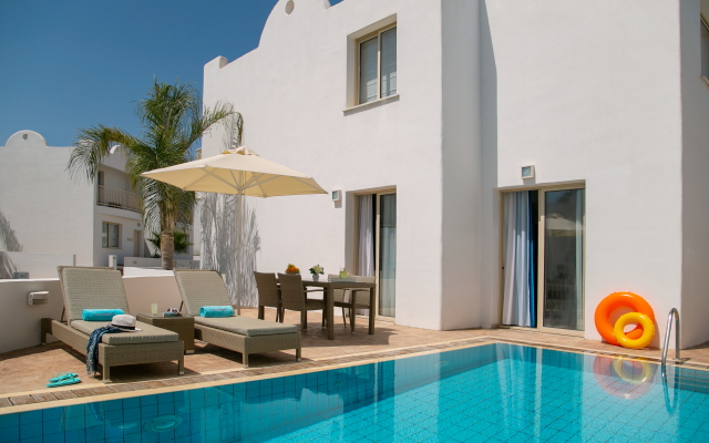 Althea Kalamies Luxury Villas By Louis Hotels