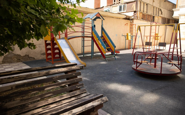 Bon voyage на улице Юсупова