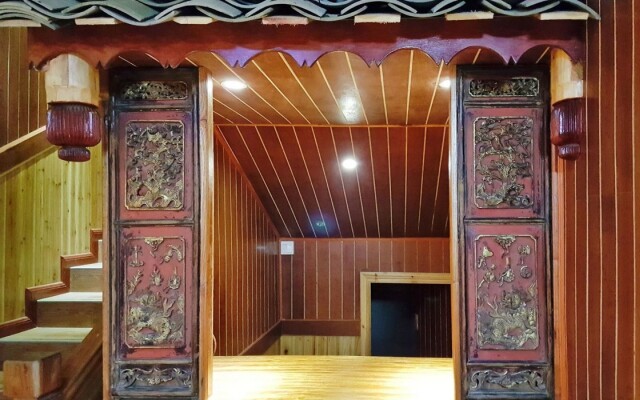 Yangshuo Li River Lodge