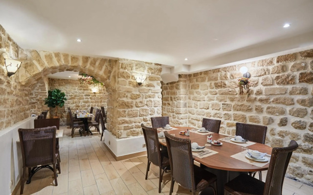 Hotel Berne Opera