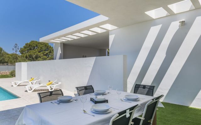Villa Santa Catalina - Family Only