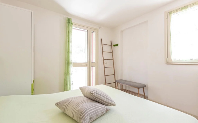 4099 Villa Maste by Barbarhouse