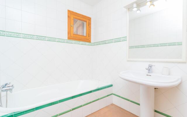 SON PAX Petit - Villa With Private Pool in Palma. Free Wifi