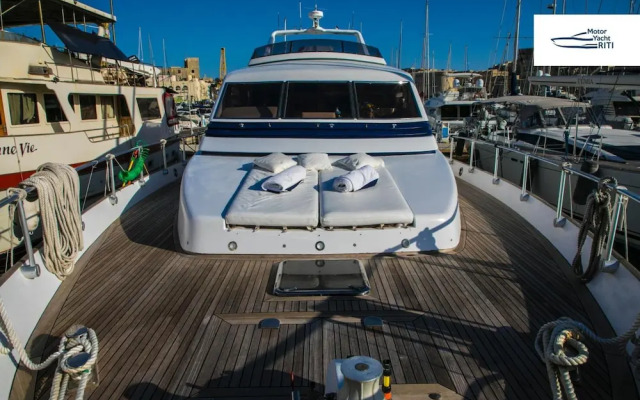Riti Yacht