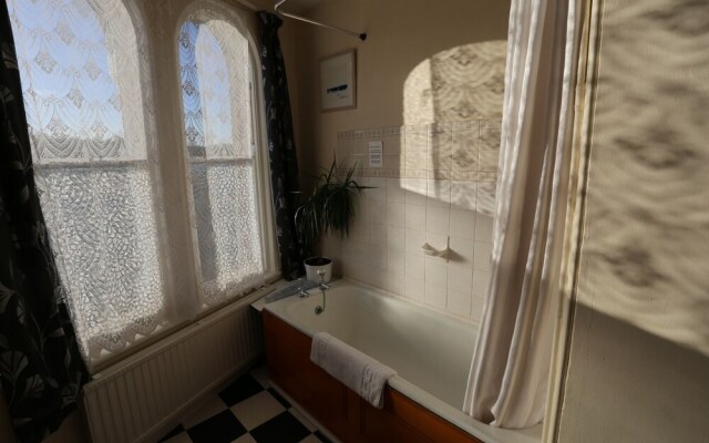 Bridge Guest House