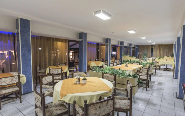 Hotel Kamchia Park