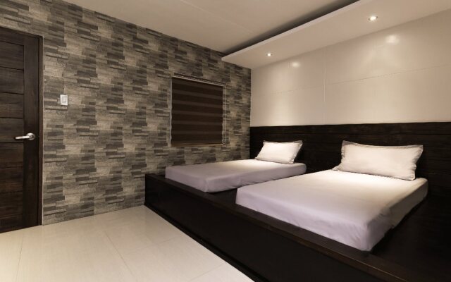 Habitat Guest House