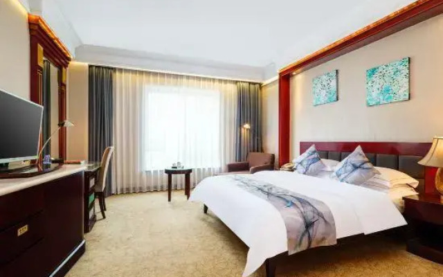 Mingchao Hotel