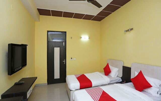 OYO 16103 Hotel Neelkanth