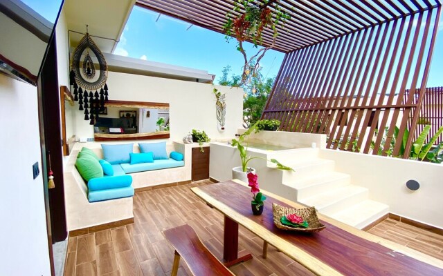 Asana Tulum 9 By Lockey