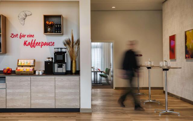 IntercityHotel Wiesbaden