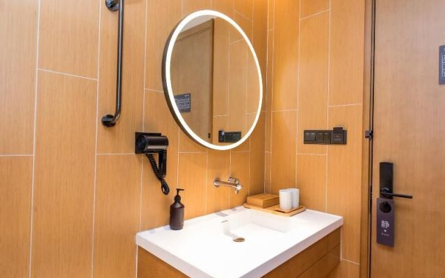 Ji Hotel Shanghai Hongqiao Railway Station Beidi Road