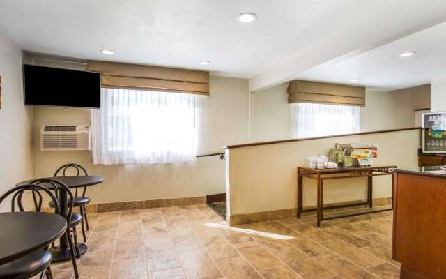 Quality Inn Gillette I-90 East