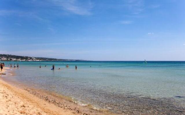 Monolocale spiaggia Maldive del Salento m605