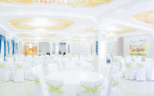 Boutique Hotel Tomiris