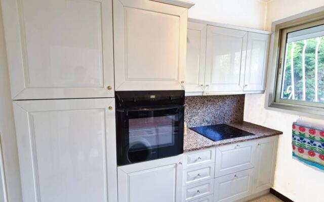 Casalionelantibes Appartement de 70m2 avec jardins et parking