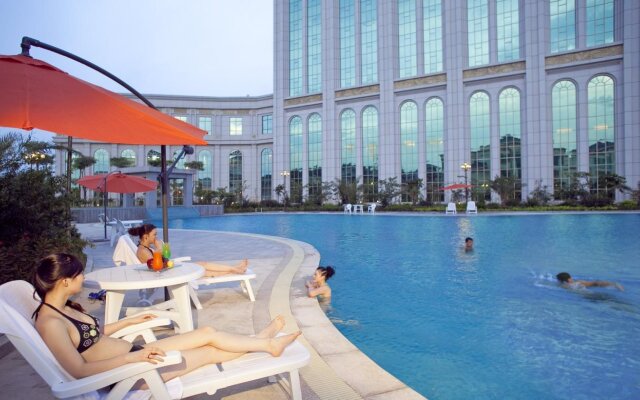 Jiangmen Gladden Hotel
