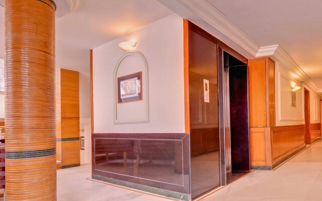 Hotel Pinnacle