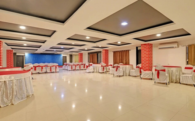 Treebo Tryst Grand Majesty