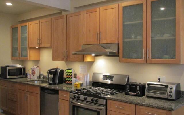 Bowers House Bed and Breakfast