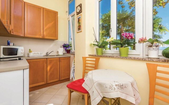 Amazing Home in Lovran With Wifi and 1 Bedrooms