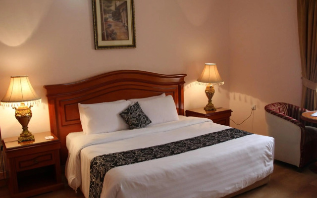 Gulf Gate Hotel