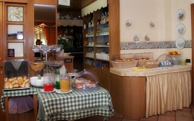 Hotel Fiorella