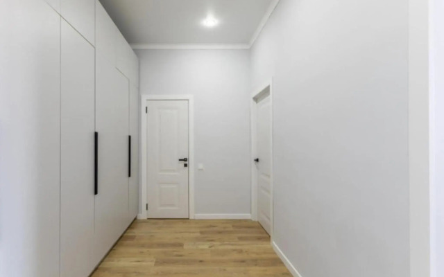 Apartments on Turan Avenue 50