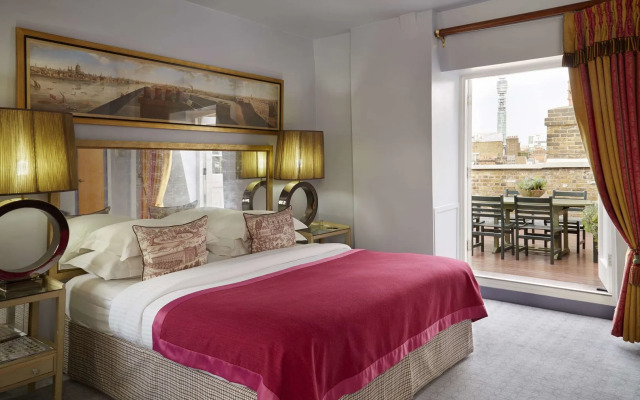 The Mandeville Hotel