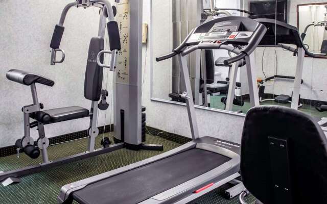 Quality Inn & Suites North