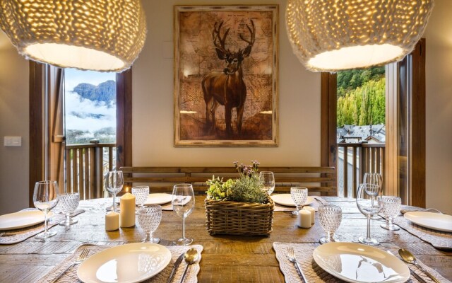 MONTELIA Ático el Ciervo de Panticosa