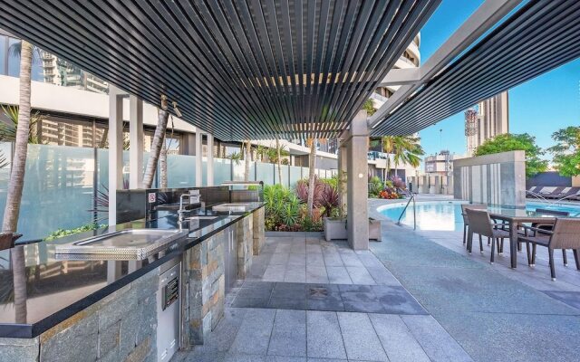 The Oracle Broadbeach 906