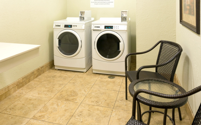 Holiday Inn Express Grants Pass by IHG