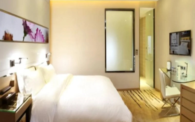 Lavande Hotel·Yun County Youzhou Avenue Yunsheng Shanzhuang