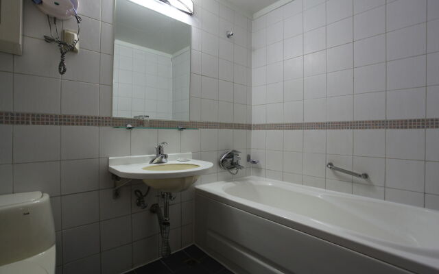 Ansan Seowon Hotel