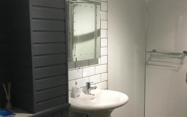 1 St Ellas House Apartment