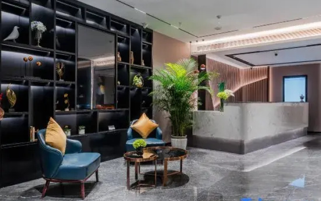 Homeinn Selected Hotel (Nanjing Zhongcai Logistics Dongqi Road Metro Station)