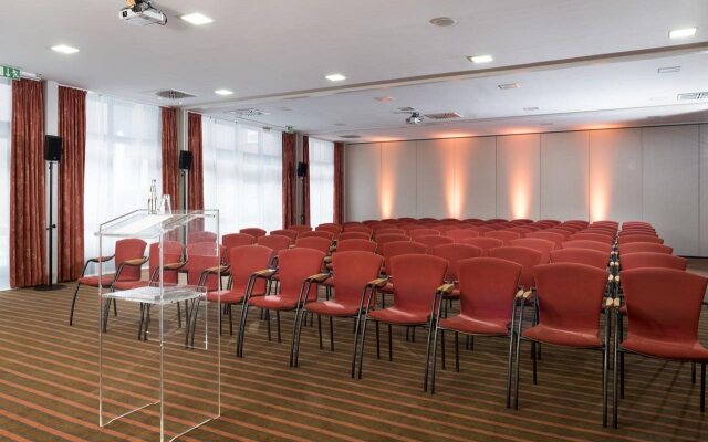 Mercure Hotel Muenchen Neuperlach Sued