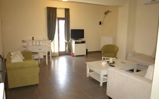 Porto Mani Suites