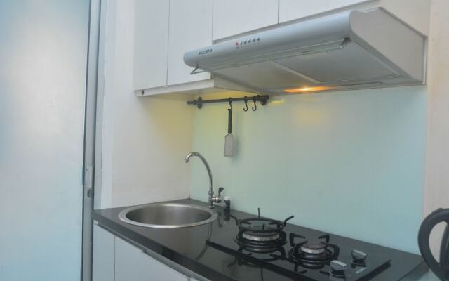 Minimalist And Warm 2Br At Bassura City Apartment