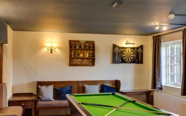 The Dawnay Arms