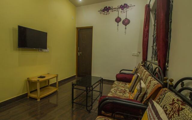 OYO 16501 Home Cheerful 2BHK Morjim Beach