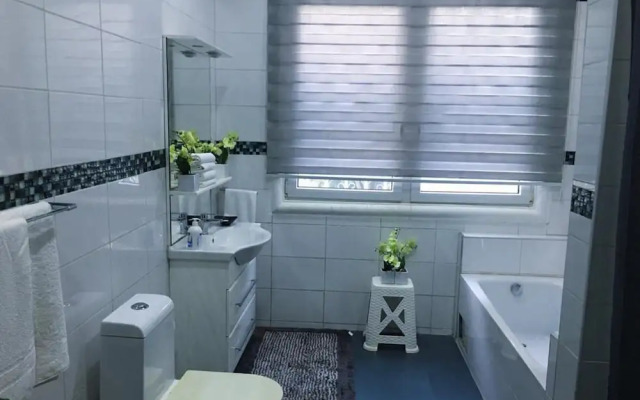 Stunning 3-bed House in Tema-ahenfie Villa