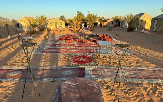 erg Chebbi sahara camp