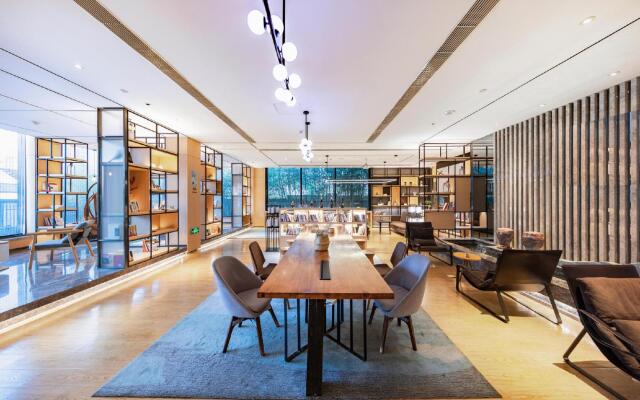 Atour Hotel Zhenda Road South Station Yantai