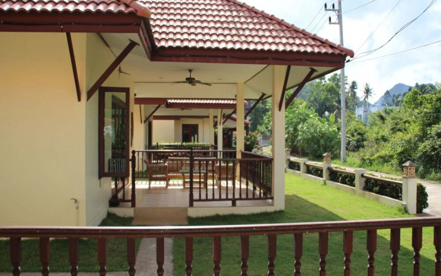 Baan Sawan Resort