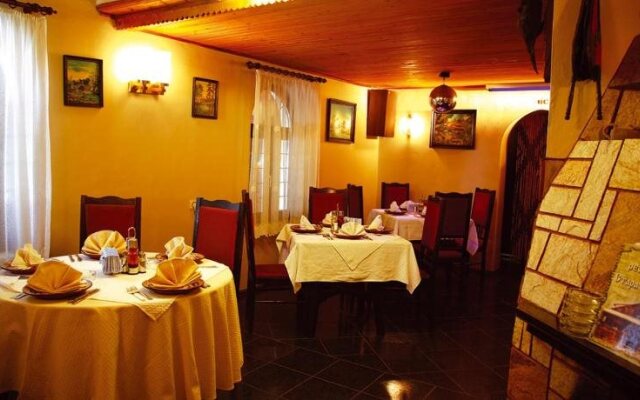 Hotel Complex Romantic